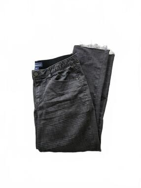 Democracy gray plaid crop pant